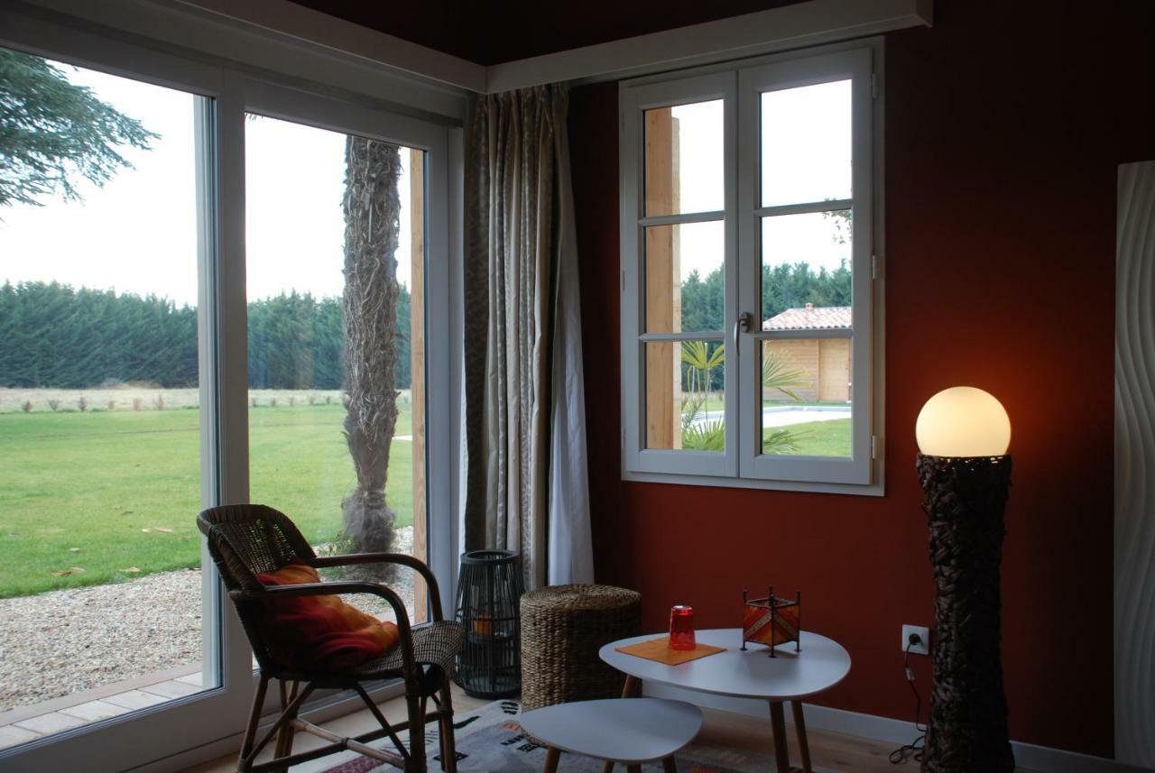 Bed and Breakfast Les Ambèles Saint-Magne-de-Castillon Esterno foto