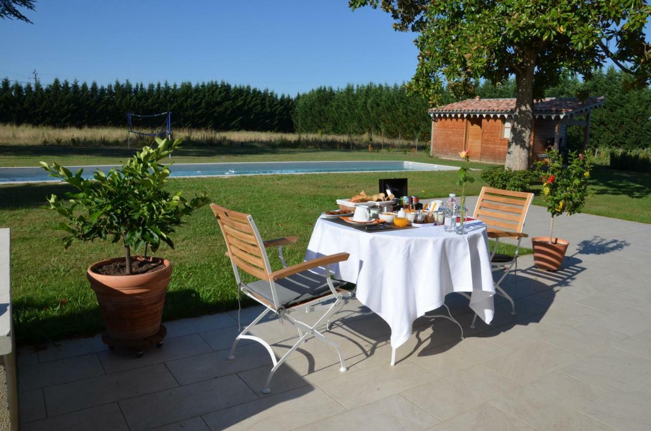 Bed and Breakfast Les Ambèles Saint-Magne-de-Castillon Esterno foto