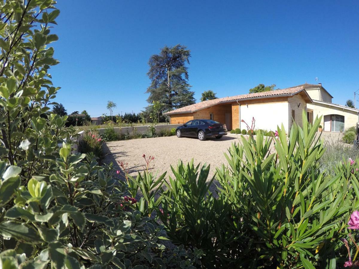 Bed and Breakfast Les Ambèles Saint-Magne-de-Castillon Esterno foto